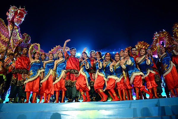 Карнавал «Халонг-2013» - торговая марка туризма провинции Куангнинь - ảnh 6